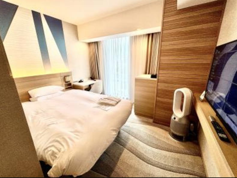 JR東日本ホテルメッツプレミア幕張豊砂で、デイユース利用した際の新しく落ち着いた客室空間