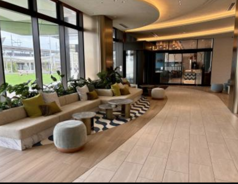 メッツプレミア幕張ホテルのロビ＾