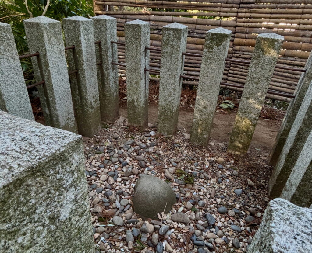 鹿島神宮の要石